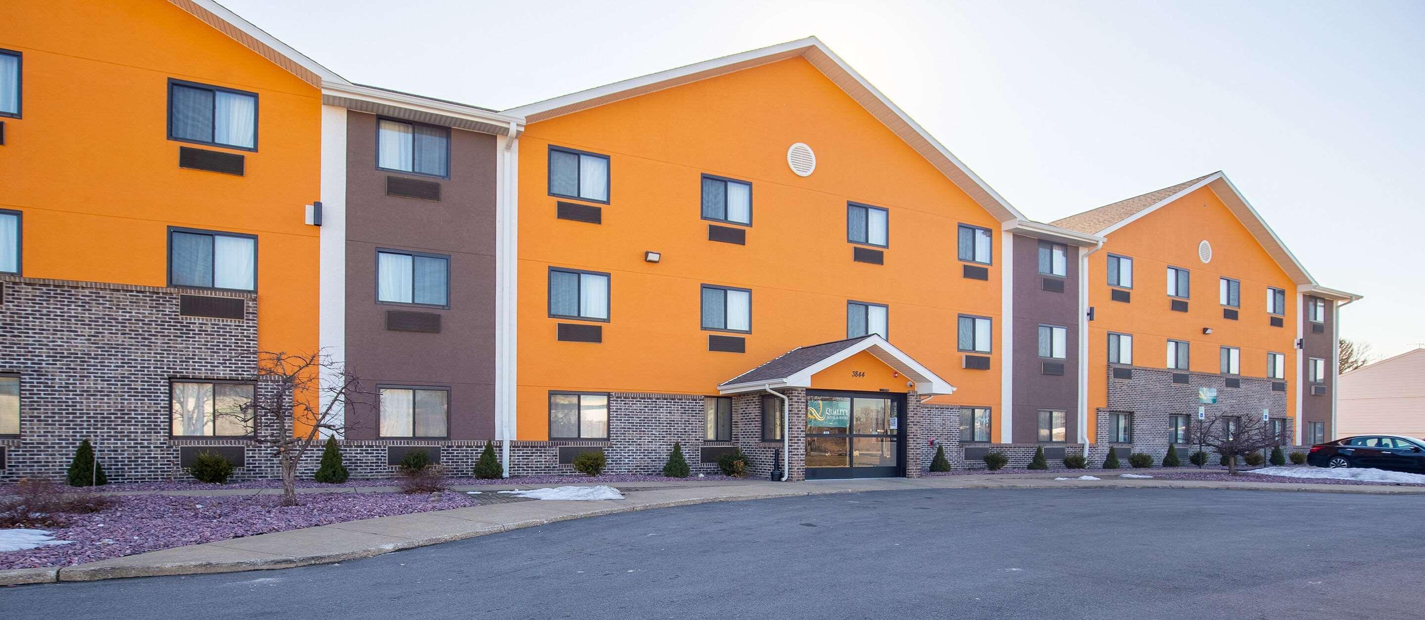 Quality Inn & Suites Hammond Near I-8090 Exteriör bild