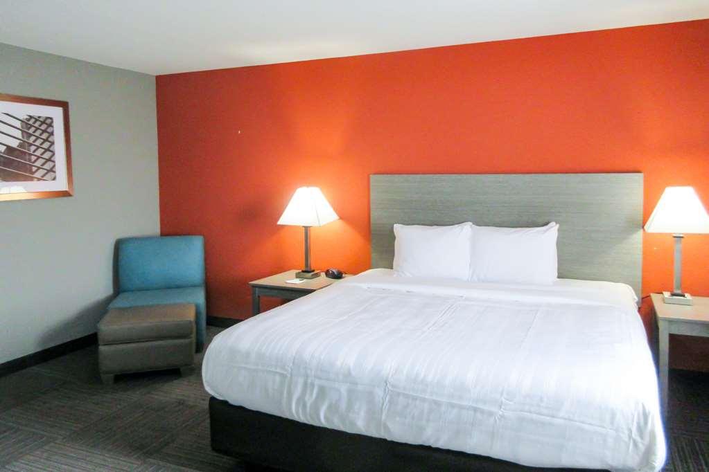 Quality Inn & Suites Hammond Near I-8090 Rum bild