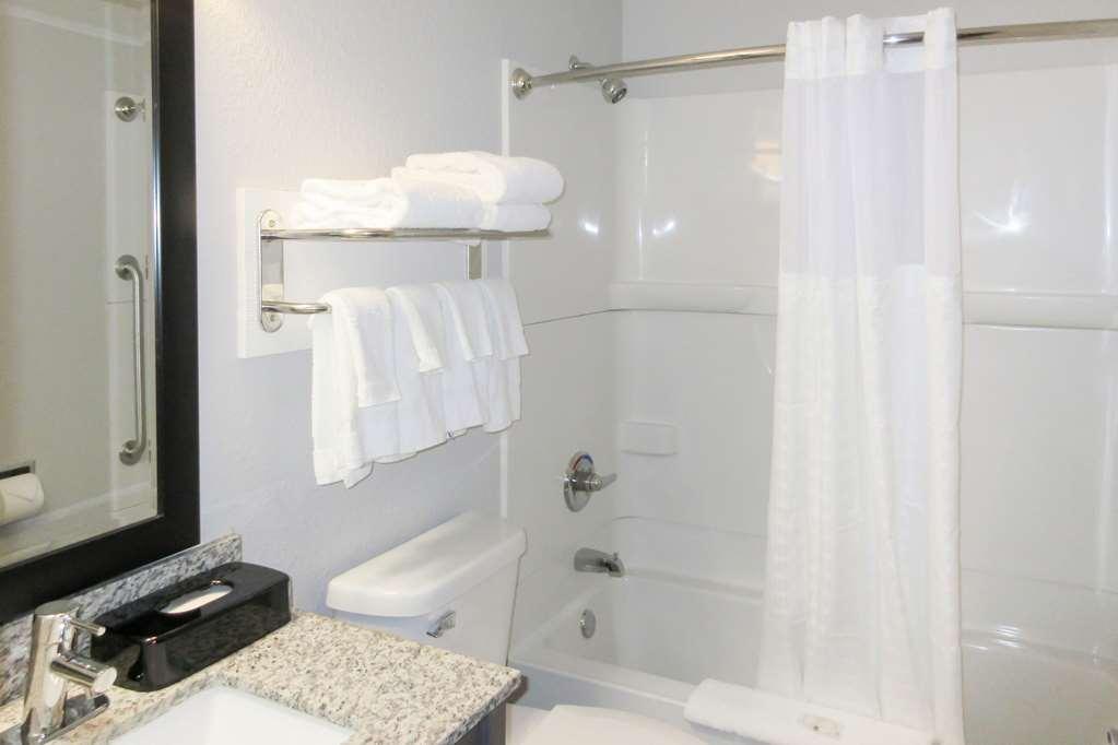 Quality Inn & Suites Hammond Near I-8090 Rum bild